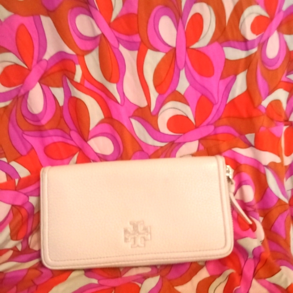 Tory Burch Thea Blush Zip Continental Wallet